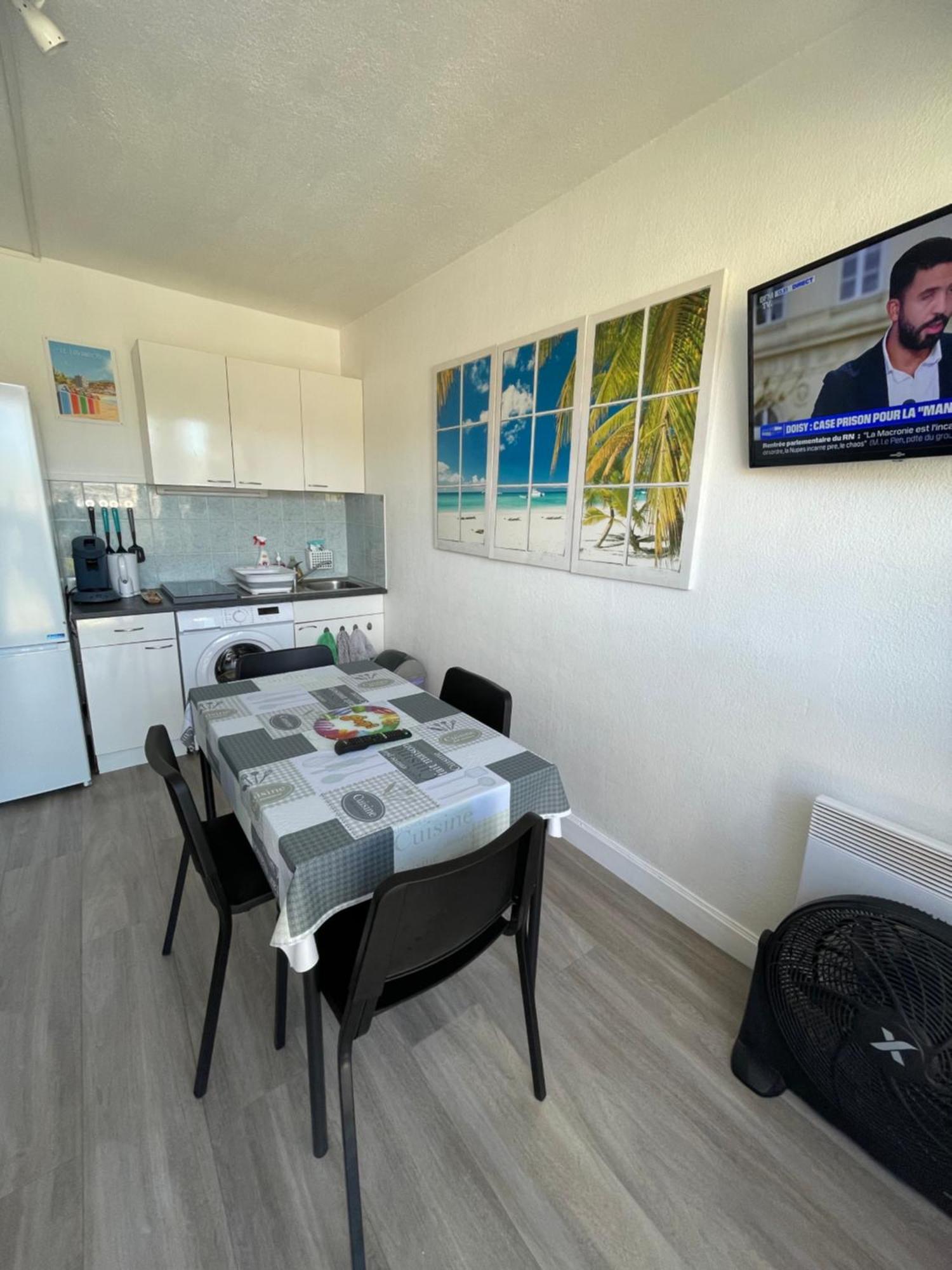 Horizon 5 Pied Dans L'eau Apartment *
